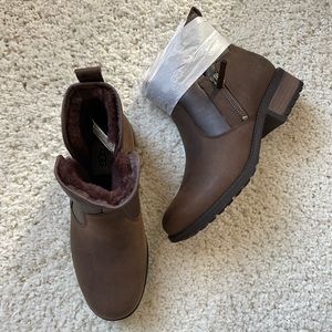 Brand New Lavelle UGG boot